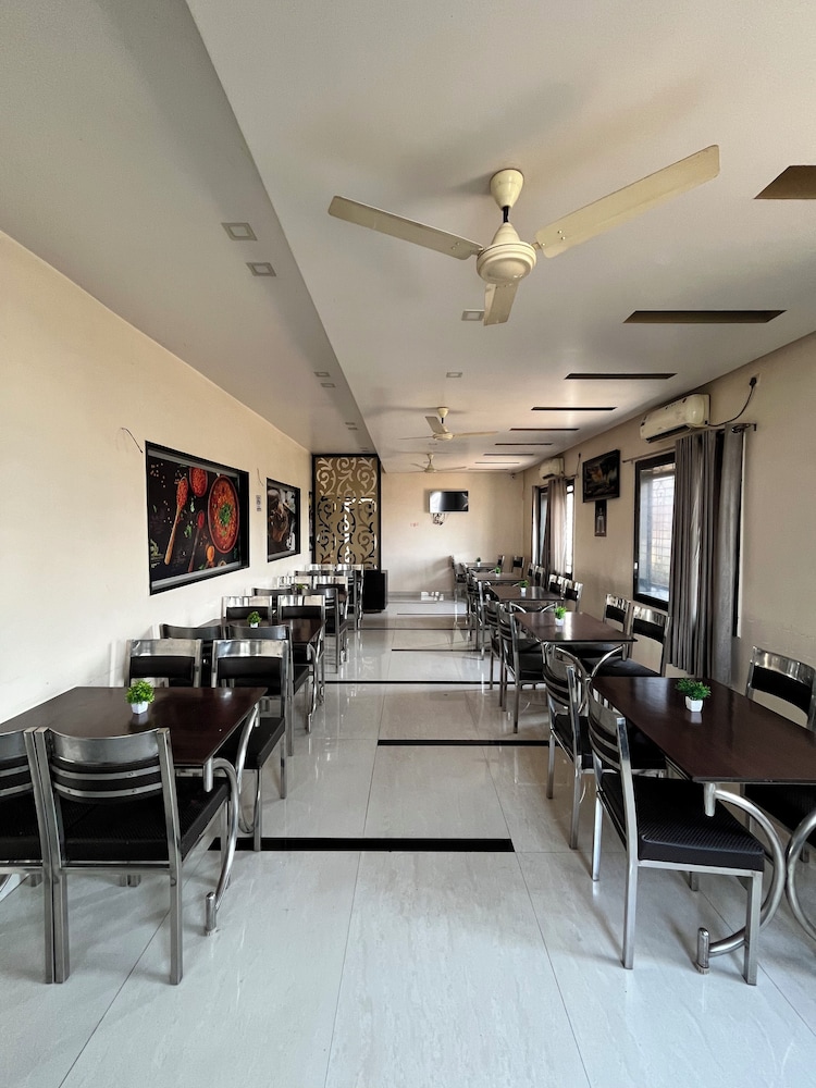 hotel bhagyalaxmi