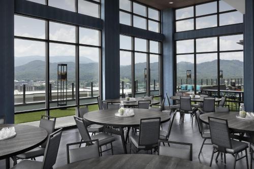 tempo by hilton pigeon forge