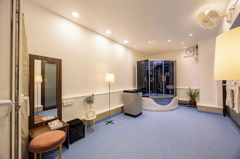 the greenville by parfait street