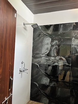 the muskmelon hotel and resort