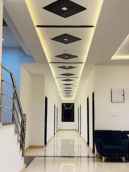 the muskmelon hotel and resort