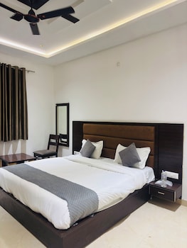 the muskmelon hotel and resort