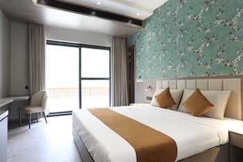 ensober kainchi dham