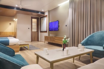 ensober kainchi dham