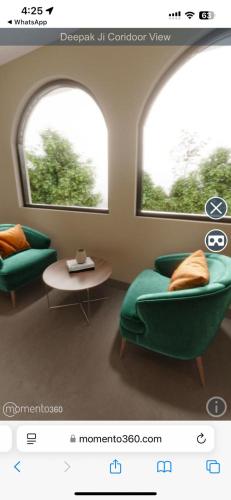 Ensober Kainchi Dham,,2 star