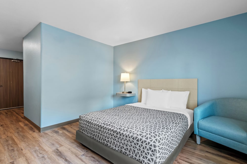 woodspring suites rogers bentonville