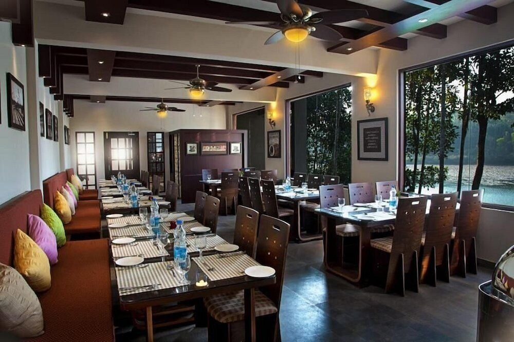 the wave wayanad resort