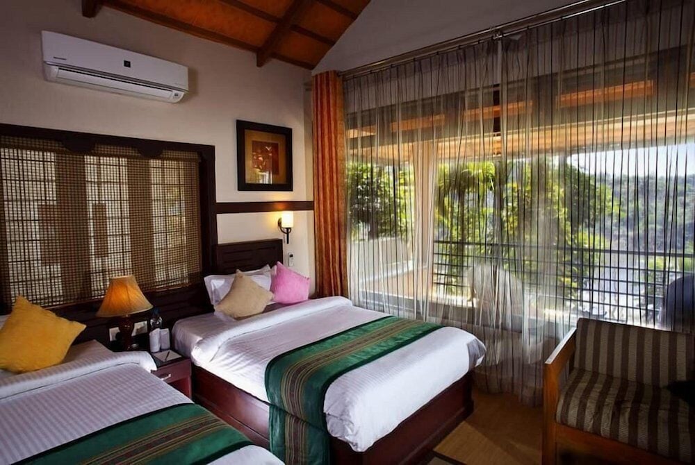 the wave wayanad resort