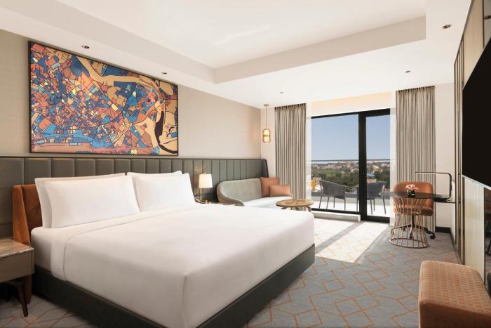 crowne plaza lucknow by ihg