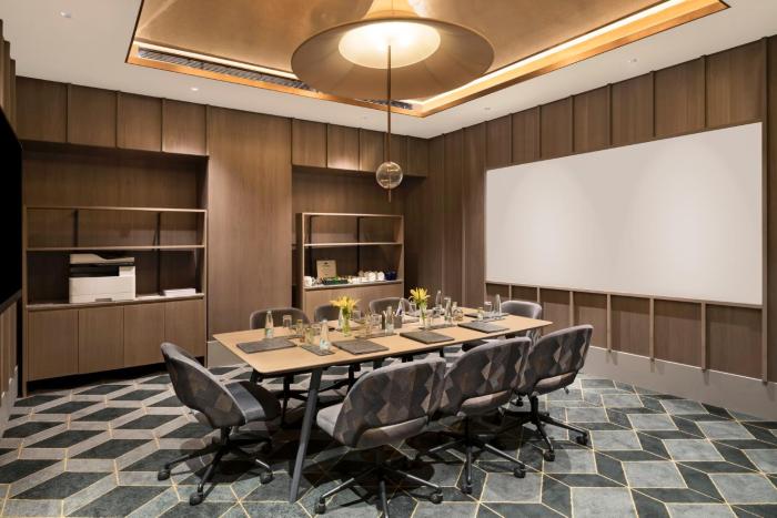 crowne plaza lucknow by ihg