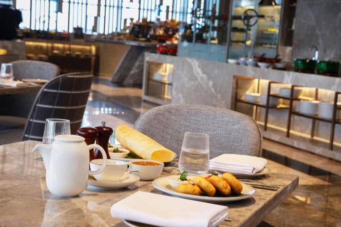 crowne plaza lucknow by ihg