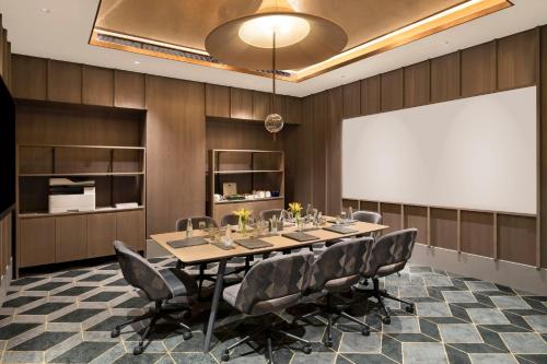 crowne plaza lucknow by ihg