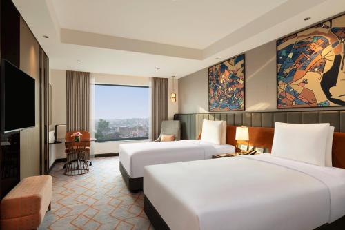 crowne plaza lucknow by ihg