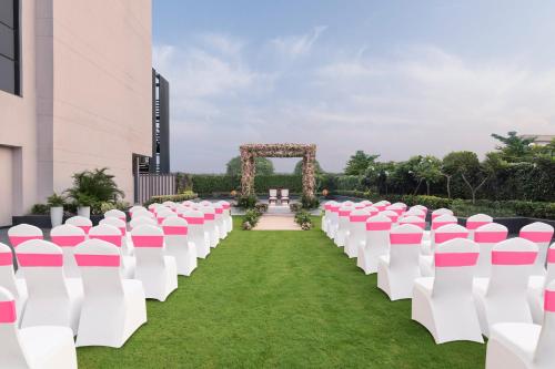 crowne plaza lucknow by ihg