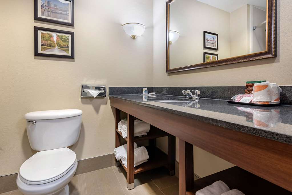 comfort suites cincinnati airport