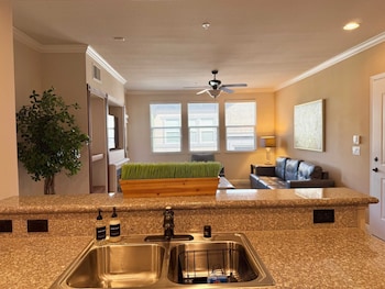 New Cozy Stylish 1Br With Heated Pool Relaxing Spa Sauna,11380 South Virginia Street Reno Nevada,2 star