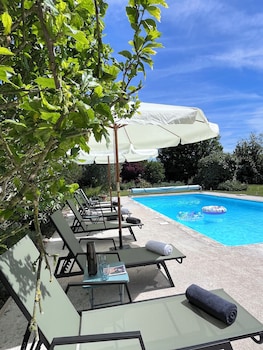 Le Clos Gabrielle,90 Av. Camille Pagé,0 star