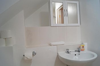 ricky road guest house premium