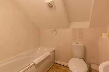 ricky road guest house premium