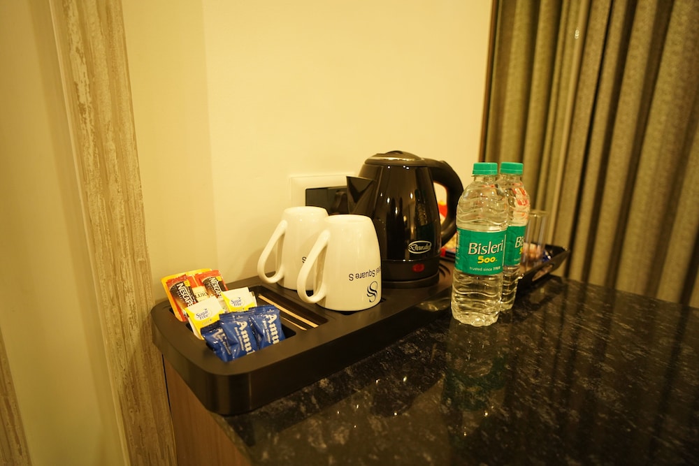 hotel square s