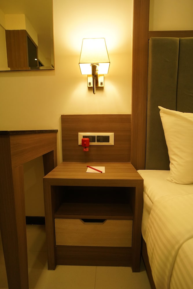 hotel square s