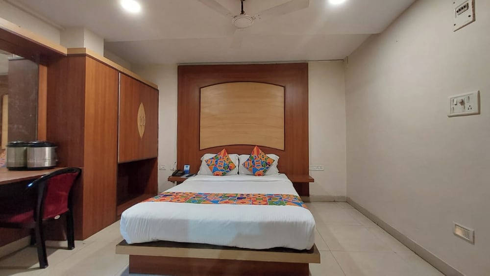 hotel park resort bhubaneswar
