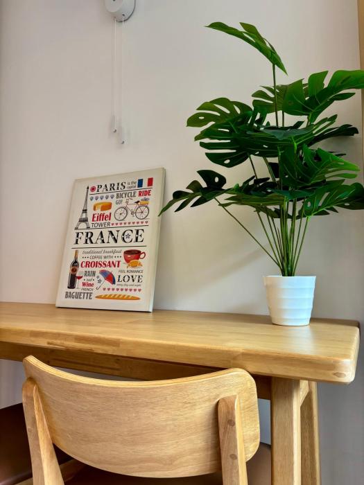 charm hostel at pratumnak