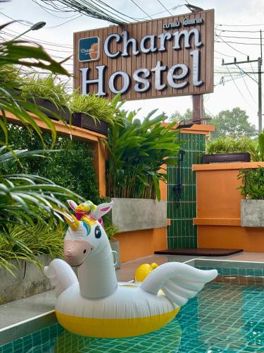 charm hostel at pratumnak