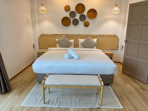 charm hostel at pratumnak