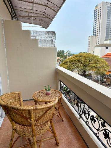 charm hostel at pratumnak