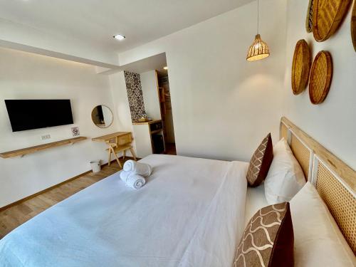 charm hostel at pratumnak