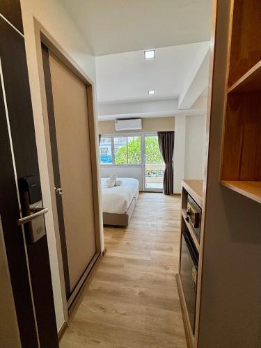 charm hostel at pratumnak