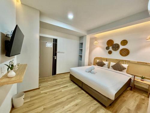 charm hostel at pratumnak