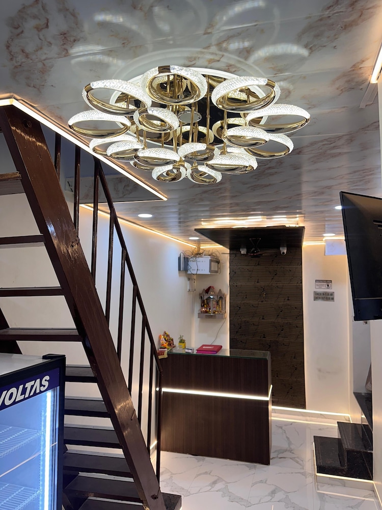 hotel jupiter residency