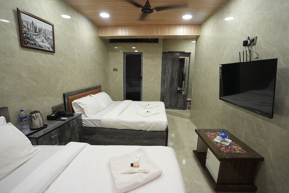 hotel jupiter residency