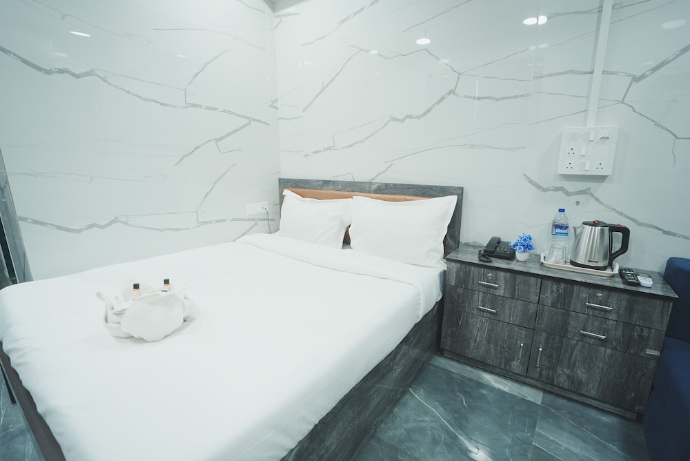 hotel jupiter residency