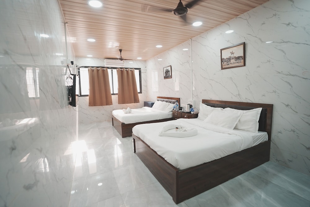 hotel jupiter residency
