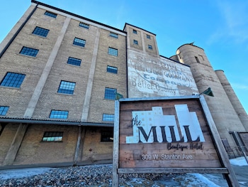The Mill Hotel,,2 star