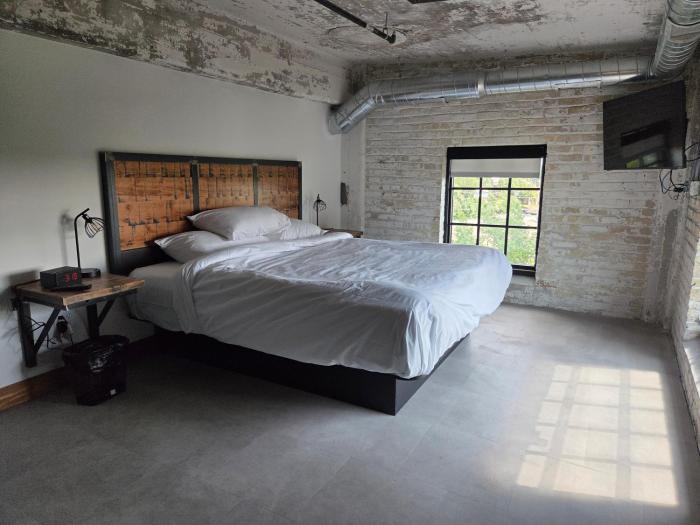 the mill hotel