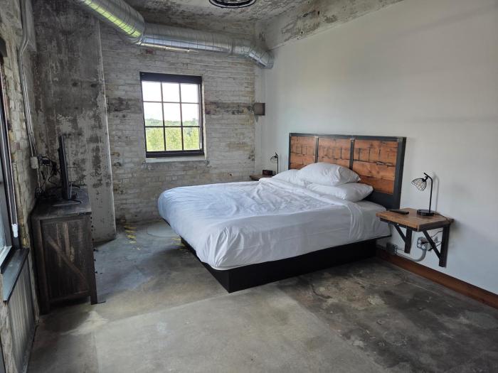 the mill hotel