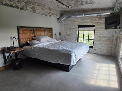 the mill hotel