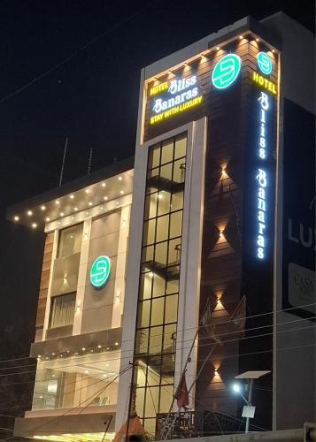 Hotel Bliss Banaras,,3 star