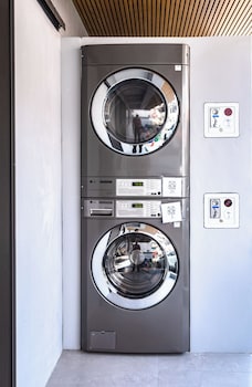 near don mueang hotel