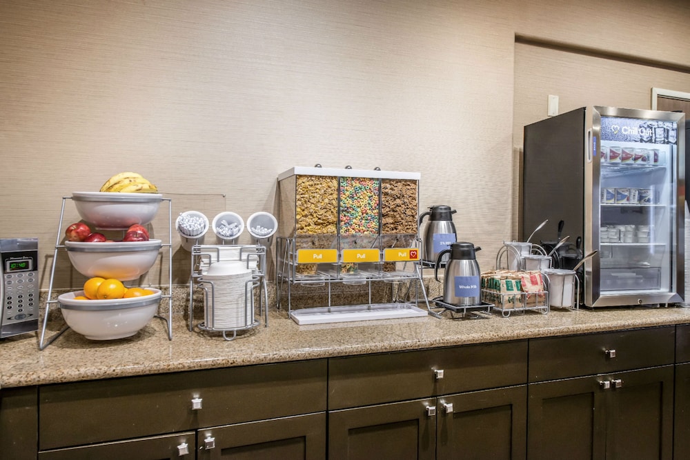 comfort suites highlands ranch denver tech center area