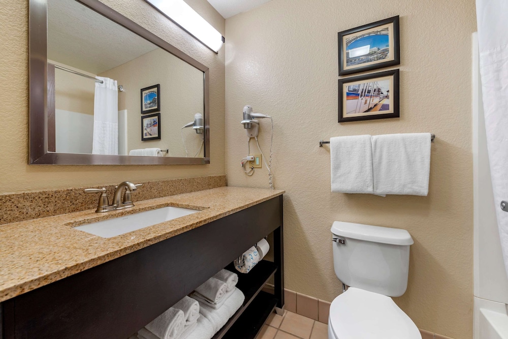 comfort suites highlands ranch denver tech center area