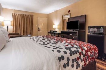 econo lodge hillsboro i 35