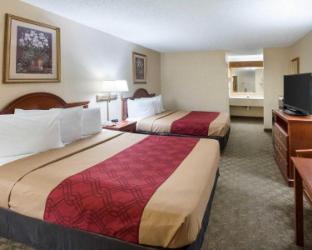 econo lodge hillsboro i 35