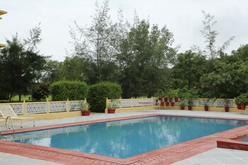 sinclairs palace retreat udaipur