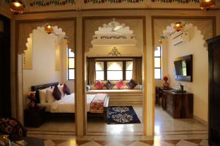 sinclairs palace retreat udaipur