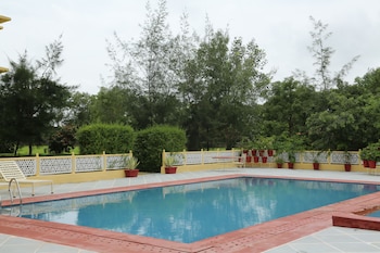 sinclairs palace retreat udaipur